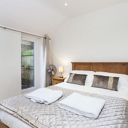 The Beehive Studio Apartment York Ngoại thất bức ảnh